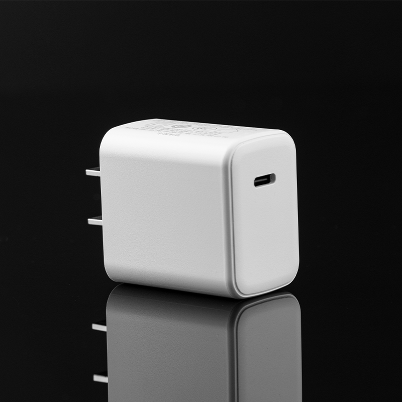 pd20w快速充电器国标中规3C认证5v3a手机充电头快充C口